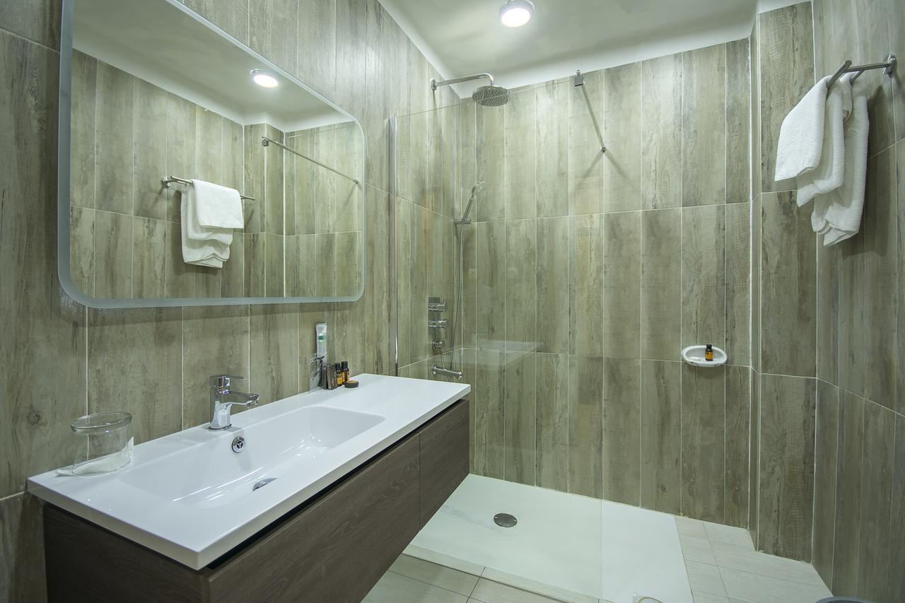 Leon Hotel Κινσάσα Εξωτερικό φωτογραφία